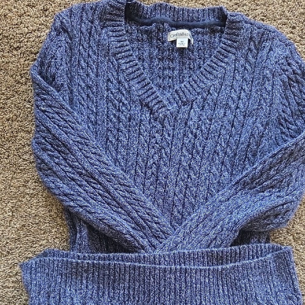 Croft & Barrow Blue V-Neck Sweater